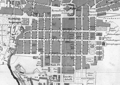 Kvadraturen i Christiania 1861. Legg merke til at Karl Johans gate opprinnelig het Østre Gade, den byttet navn ca 1860. (Klikk på bildet for å få opp kartet i større format)