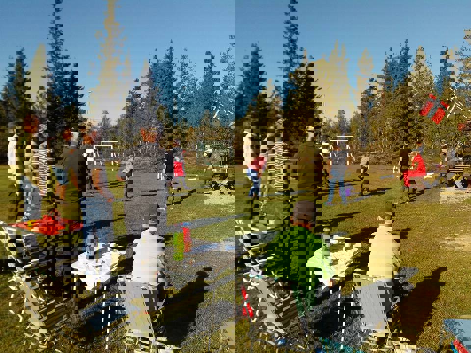 40777942_10204996951278846_4108533898235871232_n.j