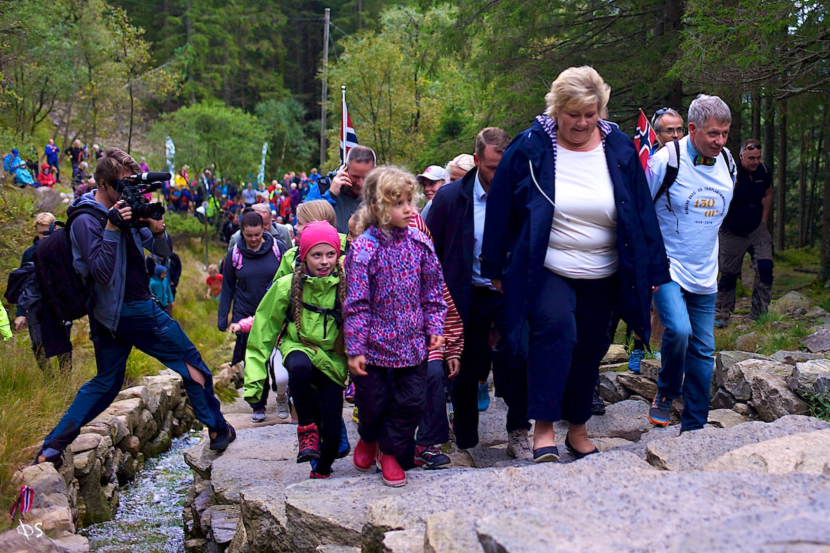 Åpningen av Oppstemten