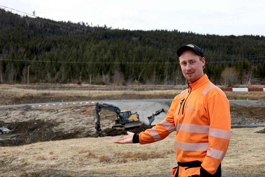 Ørjan og hjelperne har bygd ny banetrasé