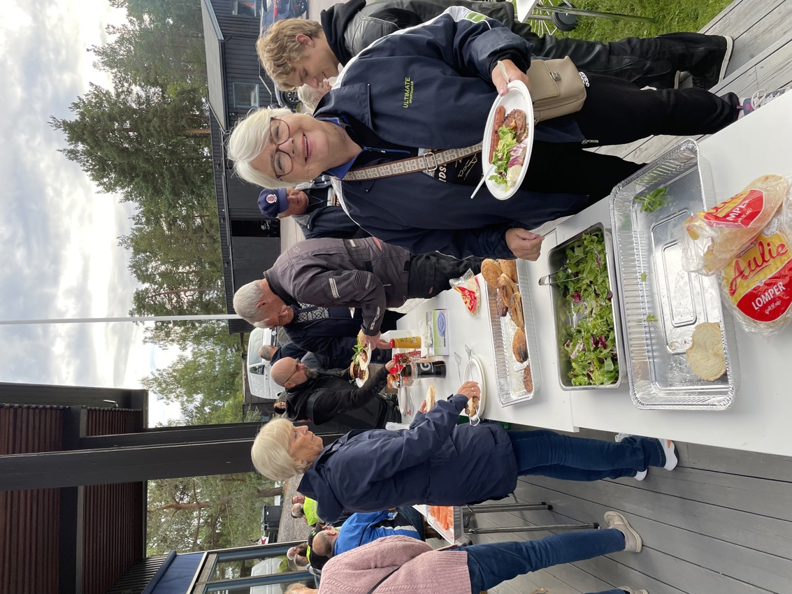 Grillkveld på Motorsenteret 12. sept avd. Øst