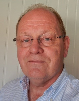 Roy Arne style=