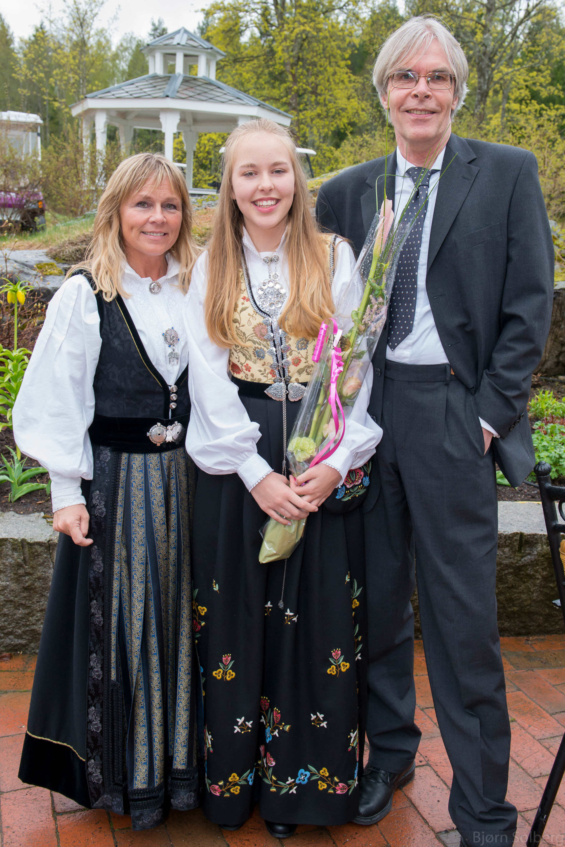 20140511-HSMK, konfirmant Kristina, Losby 2014-05-