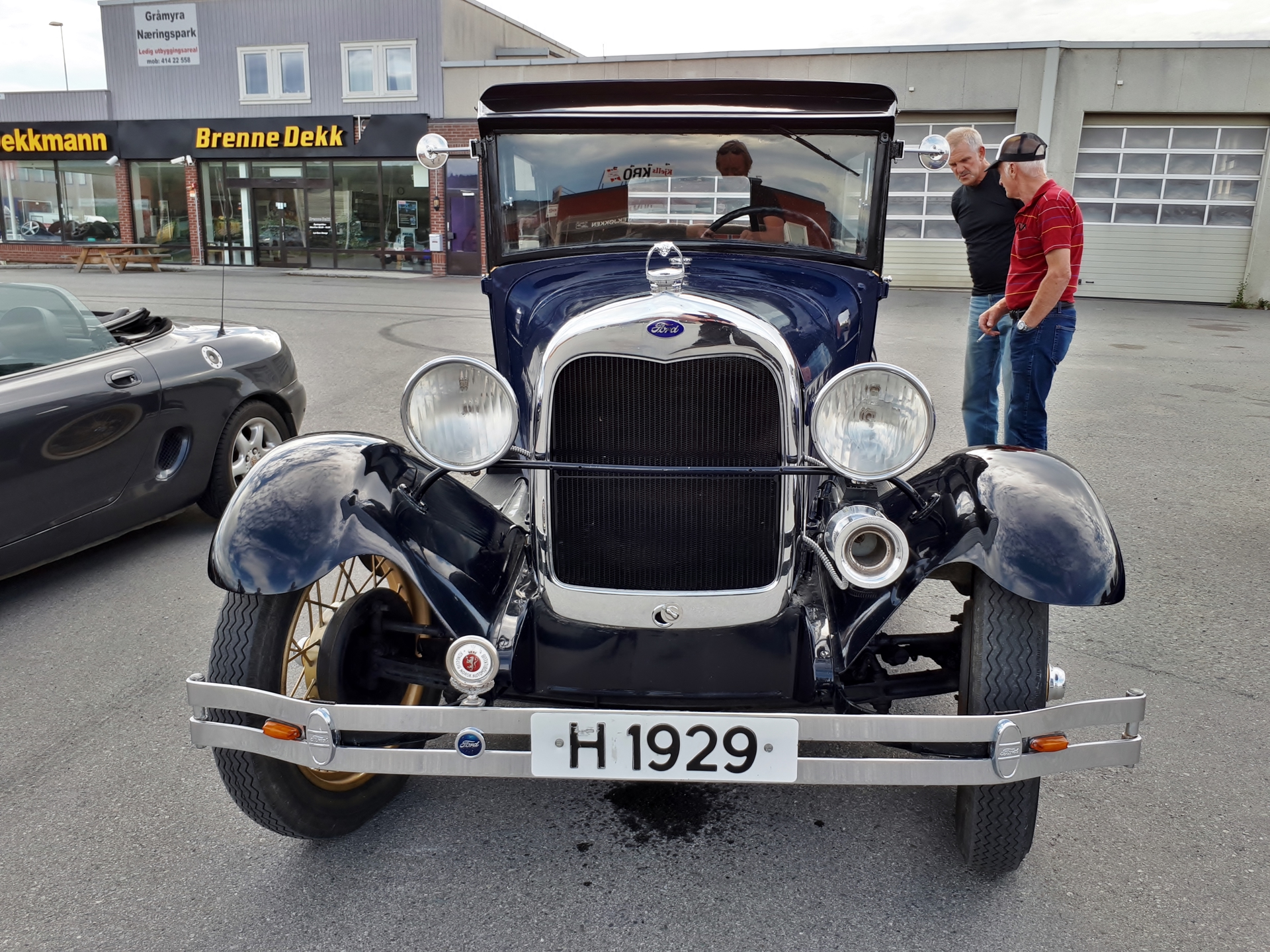 Ford 1929.jpg