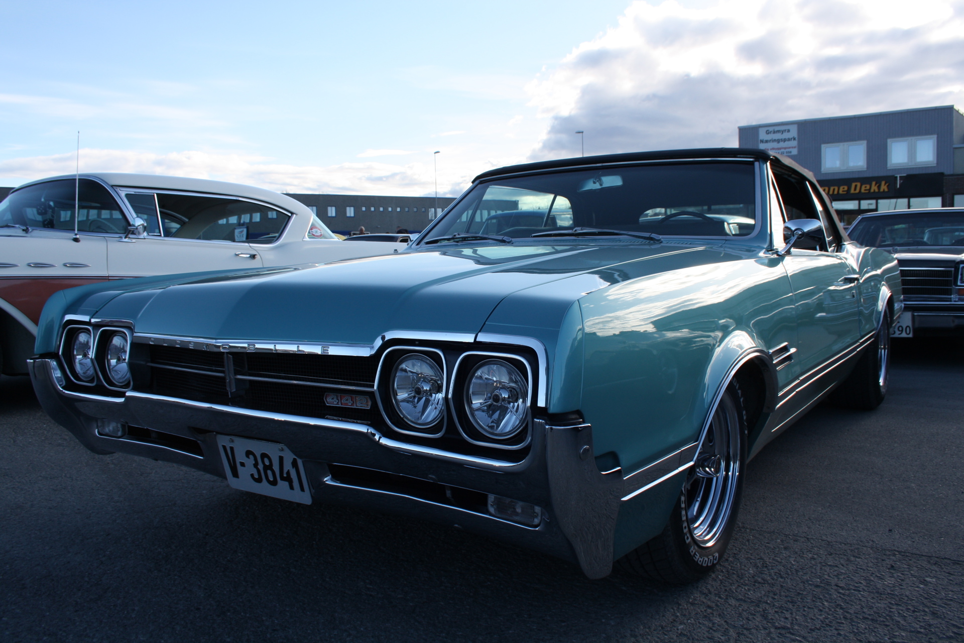 Oldsmobile 442.JPG