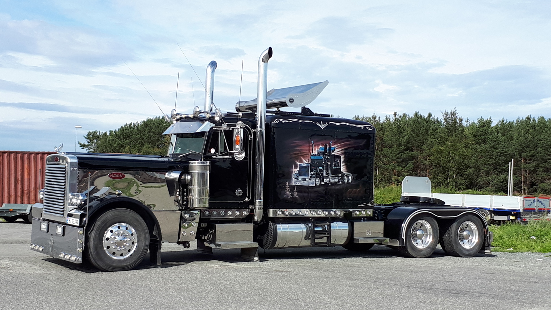 Peterbilt.jpg