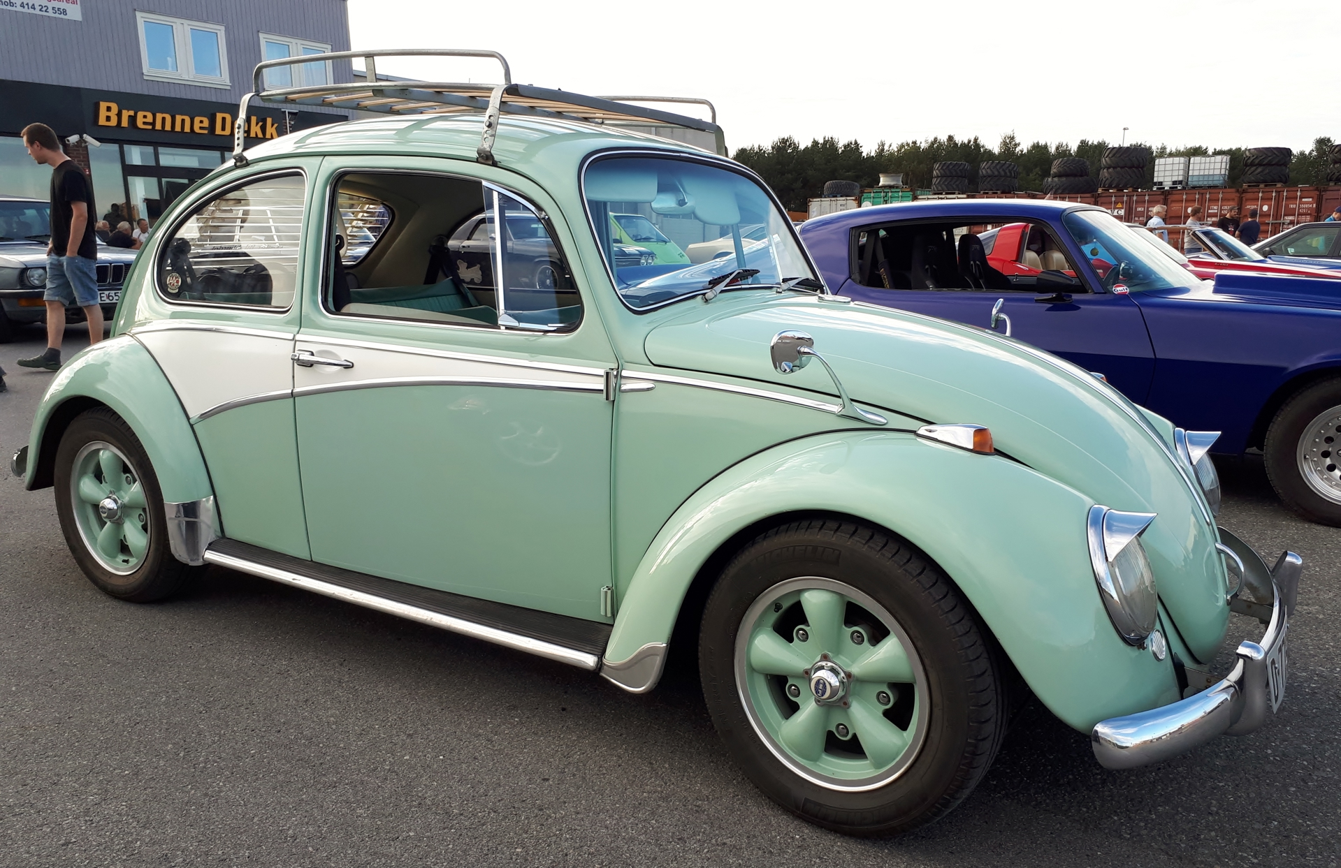 VW 1300 1.jpg