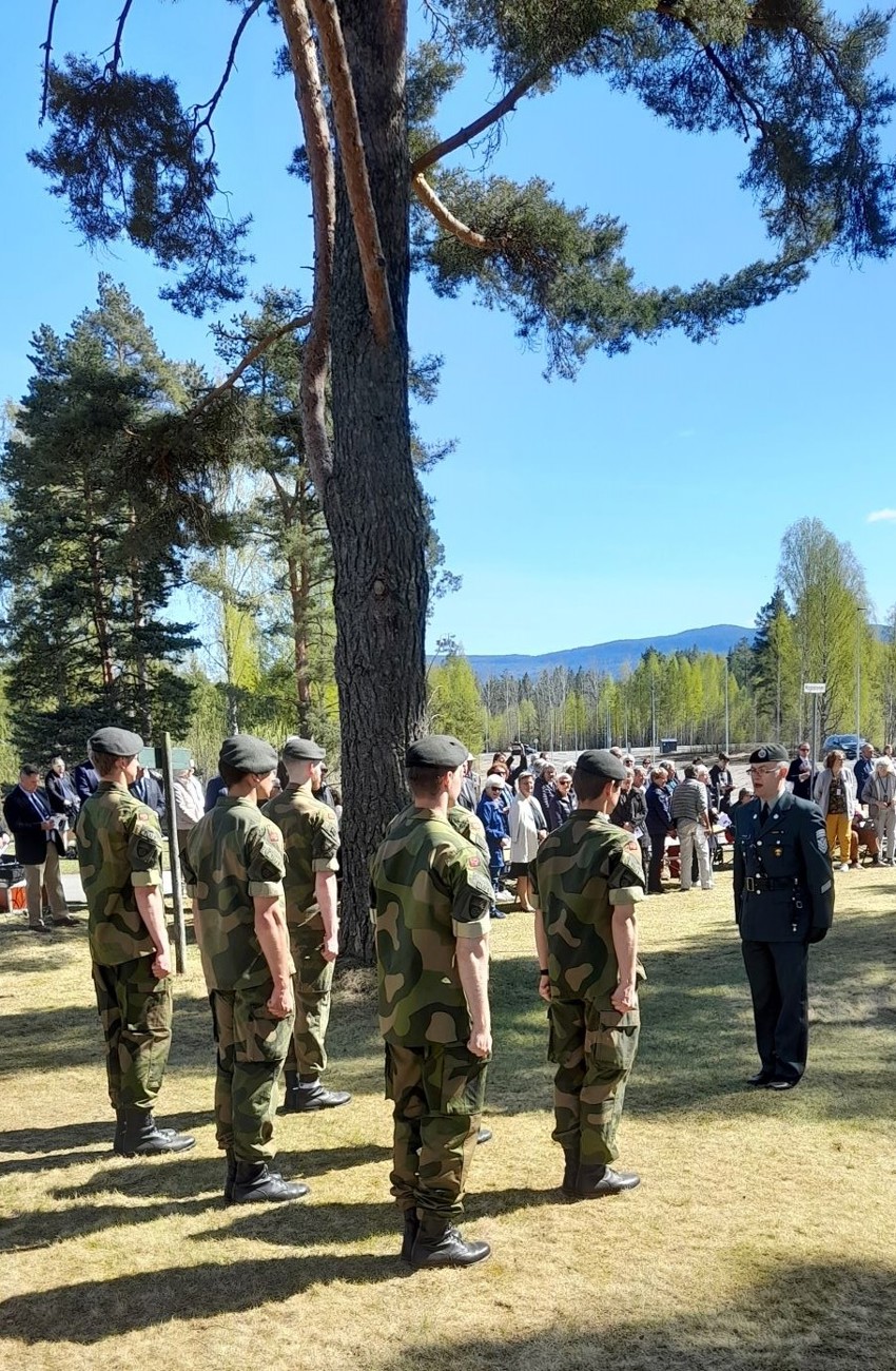 8. mai på Helgelandsmoen